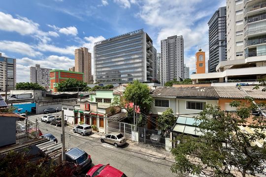 Vista  de kitnet/studio para alugar com 0 quarto, 25m² em Vila Cordeiro, São Paulo