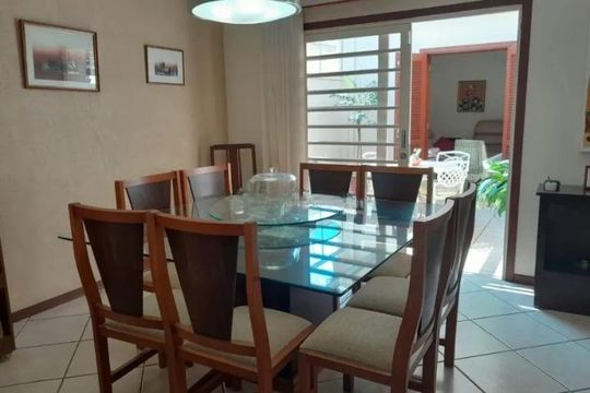 Casa para alugar com 2 quartos, 218m² em Jardim Guanabara, Campinas
