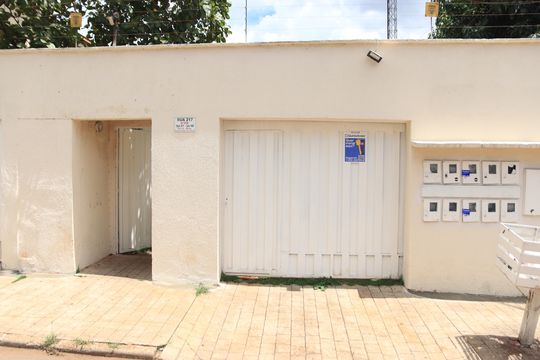 Fachada de kitnet/studio para alugar com 1 quarto, 30m² em Setor Leste Vila Nova, Goiânia