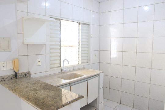 Cozinha de kitnet/studio para alugar com 1 quarto, 30m² em Setor Leste Vila Nova, Goiânia