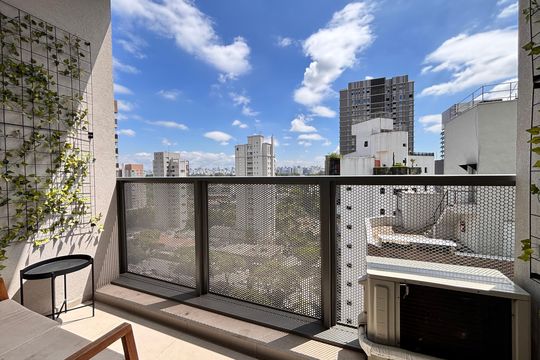 Varanda  de kitnet/studio à venda com 1 quarto, 27m² em Indianópolis, São Paulo