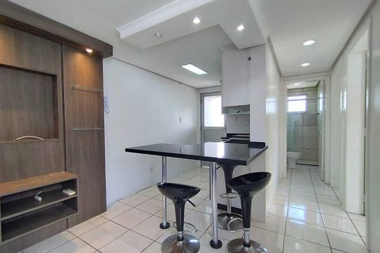Cozinha  de apartamento à venda com 1 quarto, 50m² em Canudos, Novo Hamburgo