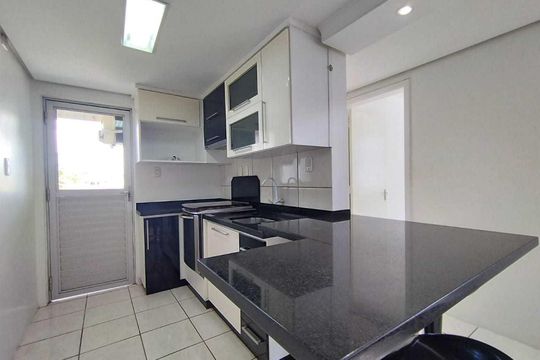 Cozinha  de apartamento à venda com 1 quarto, 50m² em Canudos, Novo Hamburgo