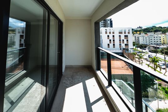 Apartamento à venda com 4 quartos, 136m² em Ouro Preto, Belo Horizonte