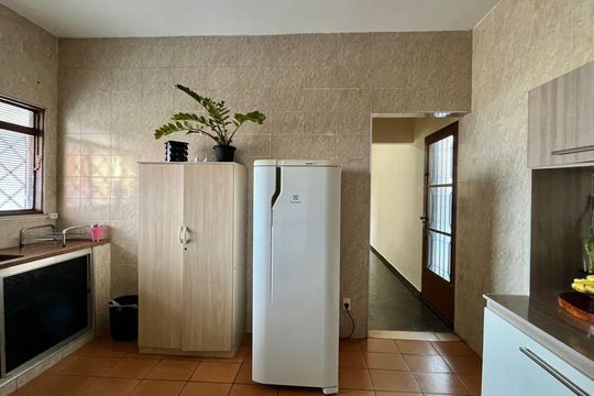 Cozinha de casa à venda com 4 quartos, 180m² em Parque Imperador, Campinas
