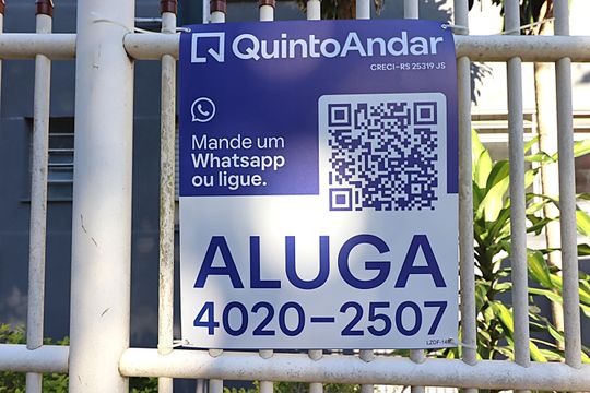 Plaquinha de apartamento para alugar com 1 quarto, 49m² em Bom Jesus, Porto Alegre
