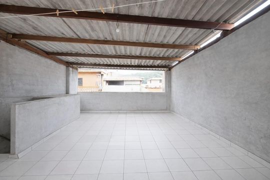 Varanda de casa à venda com 3 quartos, 70m² em Jardim Roberto, Osasco
