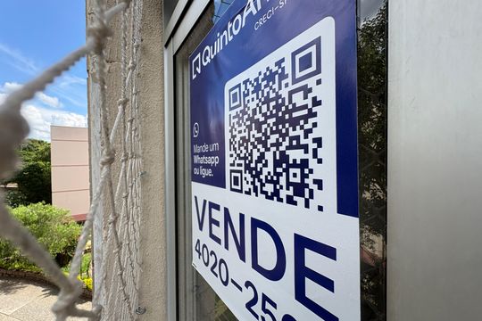 Plaquinha instalada COD BAWD-429 de apartamento à venda com 3 quartos, 67m² em Vila Didi, Jundiaí