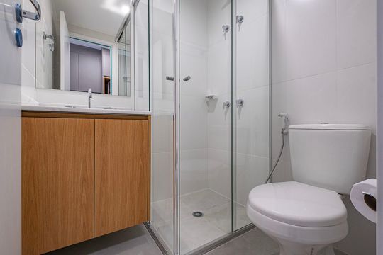 Banheiroa de kitnet/studio para alugar com 1 quarto, 30m² em Perdizes, São Paulo