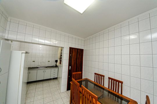 Casa à venda com 2 quartos, 120m² em Vila Celeste, São Paulo