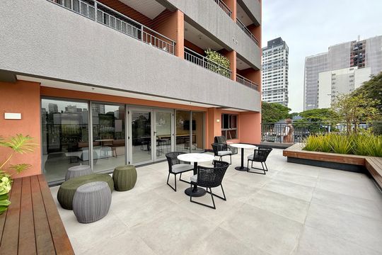 Terraço  de kitnet/studio para alugar com 1 quarto, 27m² em Santo Amaro, São Paulo