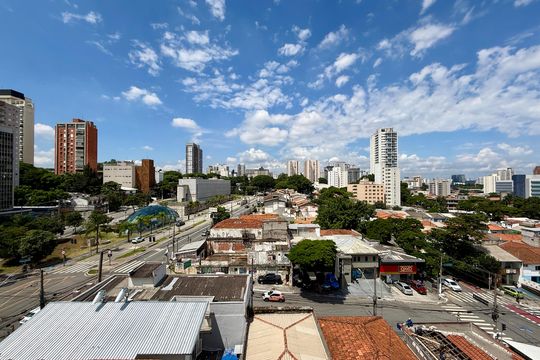 Vista  de kitnet/studio para alugar com 1 quarto, 27m² em Santo Amaro, São Paulo