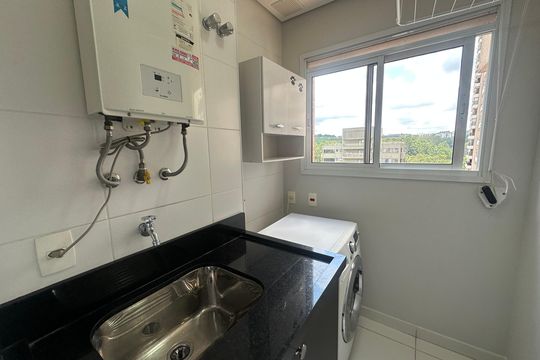 Área de Serviço de apartamento para alugar com 1 quarto, 51m² em Empresarial 18 do Forte, Barueri