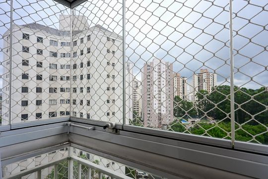 Varanda de apartamento à venda com 2 quartos, 56m² em Vila Sonia do Taboao, Taboão da Serra
