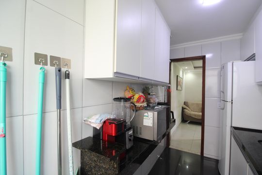 Cozinha de apartamento à venda com 2 quartos, 45m² em Anil, Rio de Janeiro