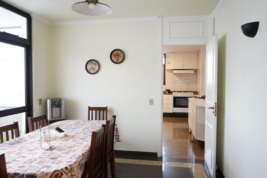 Sala de Jantar 2 de apartamento para alugar com 4 quartos, 370m² em Vila Regente Feijó, São Paulo