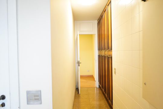 Área de Serviço de apartamento para alugar com 4 quartos, 370m² em Vila Regente Feijó, São Paulo