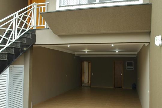 Garagem  de casa à venda com 3 quartos, 220m² em Santa Terezinha, São Bernardo do Campo