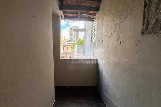 Casa à venda com 1 quarto, 200m² em Vila Esperança, São Paulo