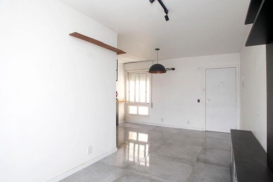 Sala de apartamento à venda com 2 quartos, 65m² em Cidade Baixa, Porto Alegre