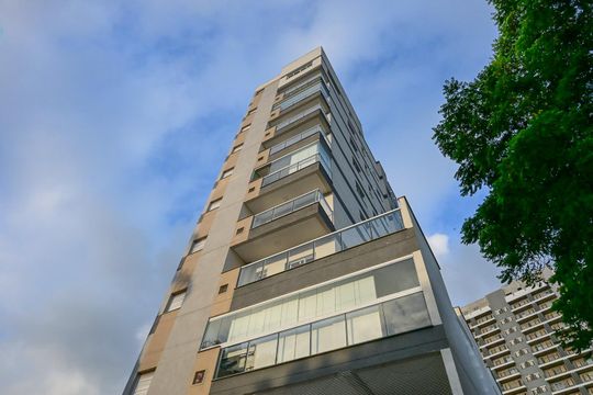 Fachada de apartamento à venda com 1 quarto, 40m² em Vila Sonia, São Paulo