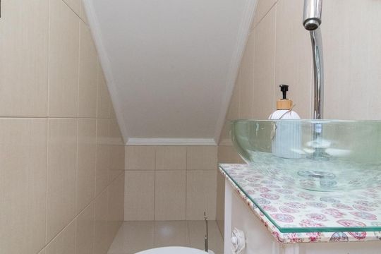 Lavabo de casa à venda com 2 quartos, 100m² em Vila Salete, São Paulo