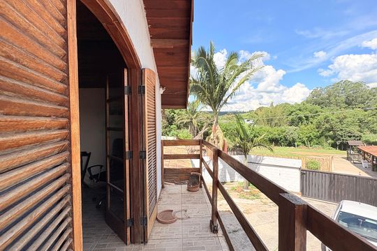 Piso superior - Varanda de casa à venda com 3 quartos, 500m² em Corrupira, Jundiaí