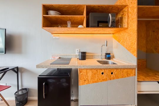 Cozinha de kitnet/studio para alugar com 1 quarto, 37m² em Sé, São Paulo