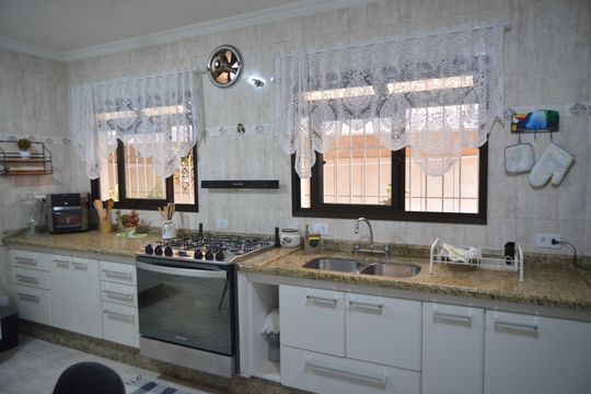 Cozinha de casa à venda com 2 quartos, 250m² em Jardim Las Vegas, Santo André