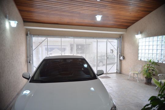 Garagem de casa à venda com 2 quartos, 250m² em Jardim Las Vegas, Santo André