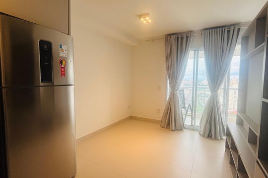 Sala/Cozinha de apartamento à venda com 1 quarto, 41m² em Centro, Campinas