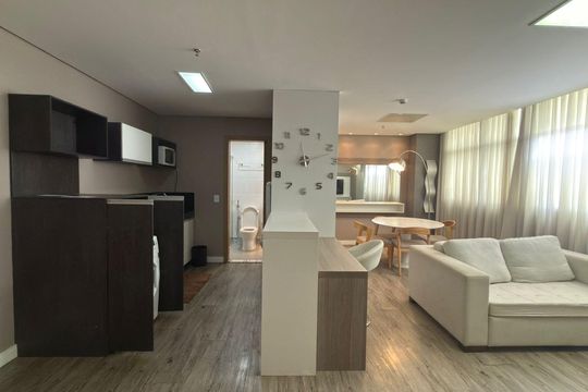 Apartamento à venda com 1 quarto, 51m² em Coracao de Jesus, Belo Horizonte