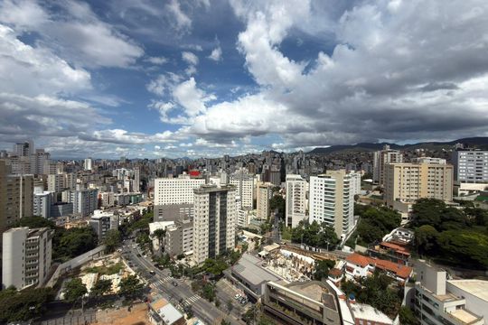 Apartamento à venda com 1 quarto, 51m² em Coracao de Jesus, Belo Horizonte