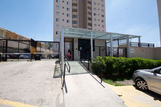Fachada de apartamento à venda com 2 quartos, 74m² em Jaguaribe, Osasco