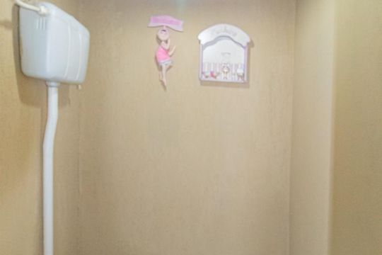 Banheiro Social de casa para alugar com 2 quartos, 200m² em Harmonia, Canoas