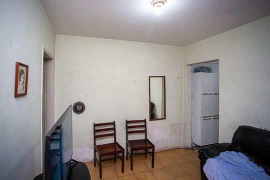 Sala de casa à venda com 2 quartos, 110m² em Jardim Miriam, São Paulo
