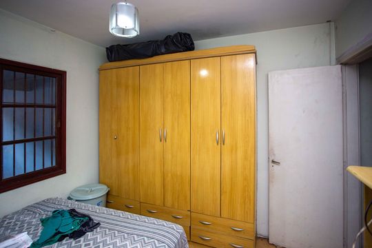Quarto 1 de casa à venda com 2 quartos, 110m² em Jardim Miriam, São Paulo