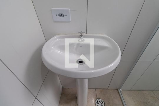 Casa à venda com 6 quartos, 347m² em Vila Dalila, São Paulo