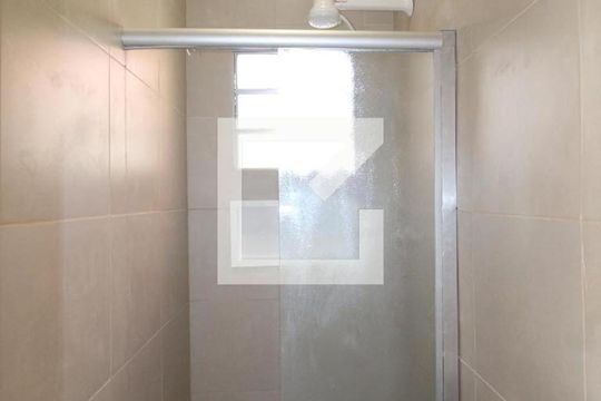 Casa à venda com 6 quartos, 347m² em Vila Dalila, São Paulo