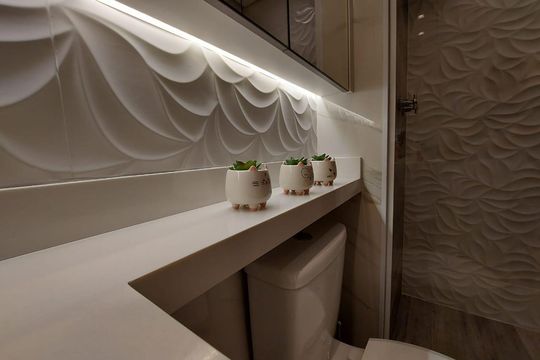 Banheiro de apartamento à venda com 2 quartos, 69m² em Chácara Seis de Outubro, São Paulo