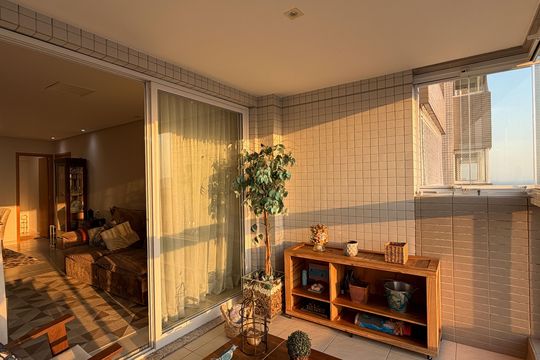 Varanda da Sala de apartamento para alugar com 2 quartos, 84m² em Gonzaga, Santos