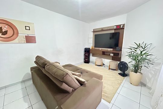 Casa à venda com 4 quartos, 239m² em Jardim Dourado, Guarulhos