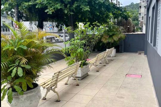 Área comum de apartamento para alugar com 1 quarto, 45m² em Jardim Sao Miguel, Guarujá