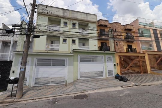 Fachada de apartamento à venda com 2 quartos, 73m² em Vila Curuçá, Santo André