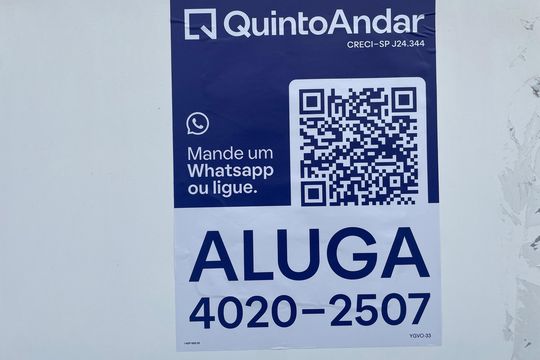 Placa de casa para alugar com 3 quartos, 158m² em Vila Bauab, São Paulo