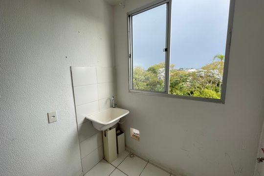 Cozinha de apartamento para alugar com 2 quartos, 48m² em Roselândia, Cotia
