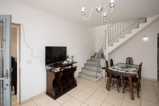 Casa à venda com 3 quartos, 180m² em Tucuruvi, São Paulo