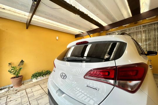 Garagem de casa à venda com 3 quartos, 160m² em Vila Alexandria, São Paulo