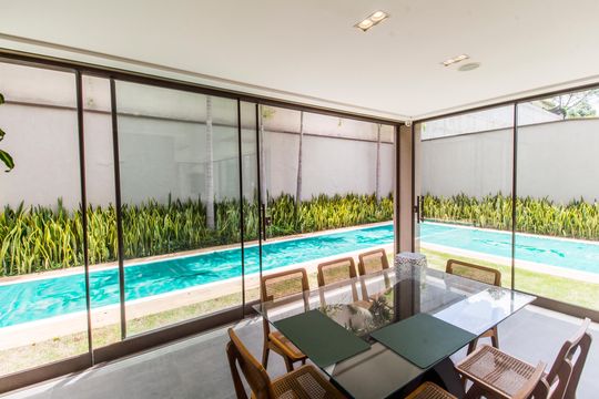 Varanda gourmet de casa de condomínio à venda com 5 quartos, 640m² em Colinas da Anhanguera, Santana de Parnaíba