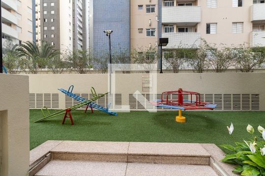 Condomínio - Playground  de apartamento à venda com 2 quartos, 70m² em Vila Gomes Cardim, São Paulo